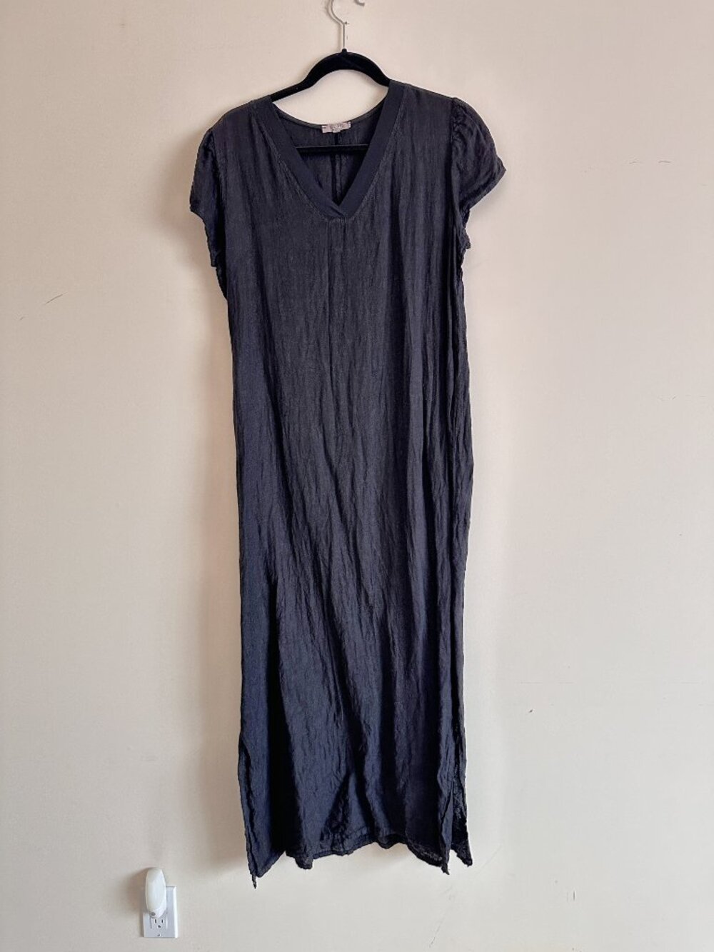 Black Lightweight Linen Short Sleeve Maxi Dress with Side Slits